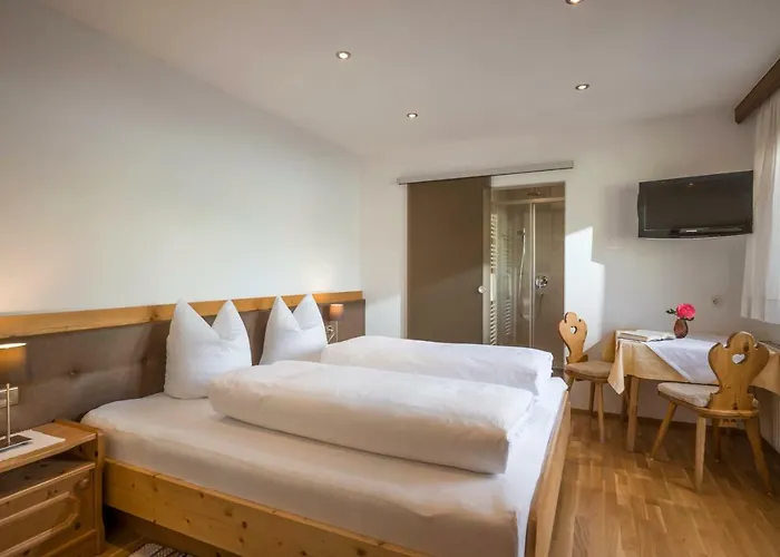 Gaestehaus Rauch 3* Schwendau