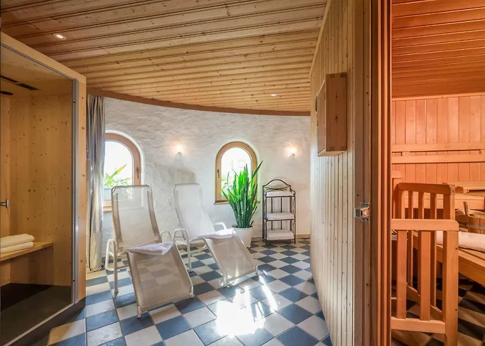 Gaestehaus Rauch Bed & Breakfast Schwendau