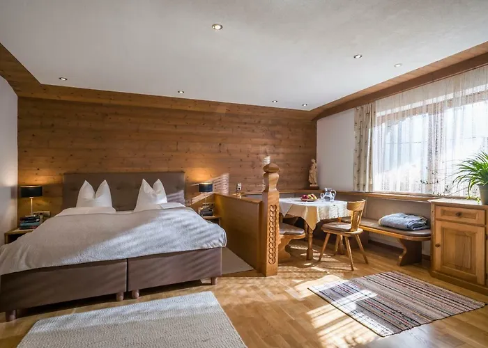 Gaestehaus Rauch Bed and breakfast Schwendau