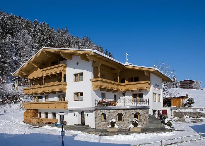 Gaestehaus Rauch Bed & Breakfast 3*
